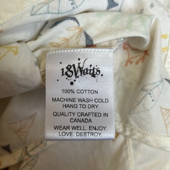 Eighteen 18 Waits Short Sleeve Button Down Aztec Traditional Abstract Print EUC - Picture 5 of 5